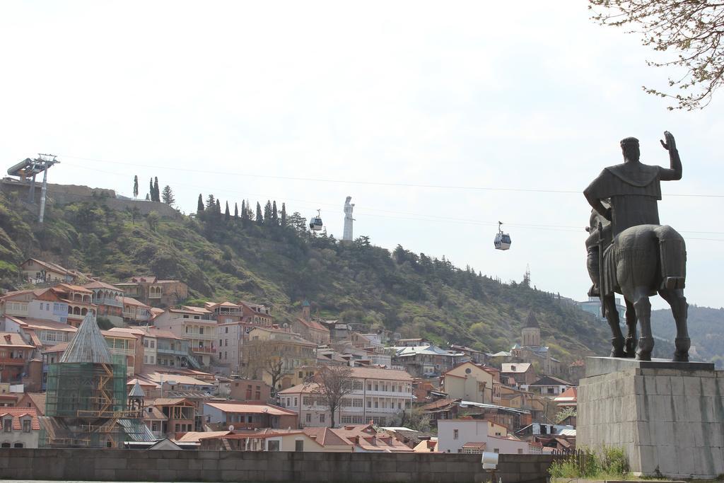 Tbilisi Downtown Guest House Exteriör bild