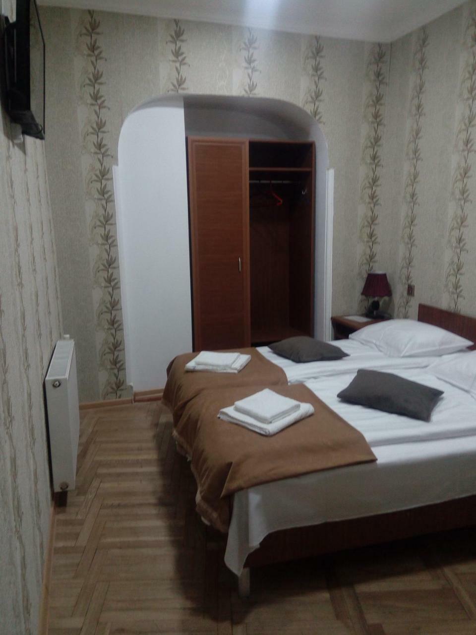Tbilisi Downtown Guest House Exteriör bild